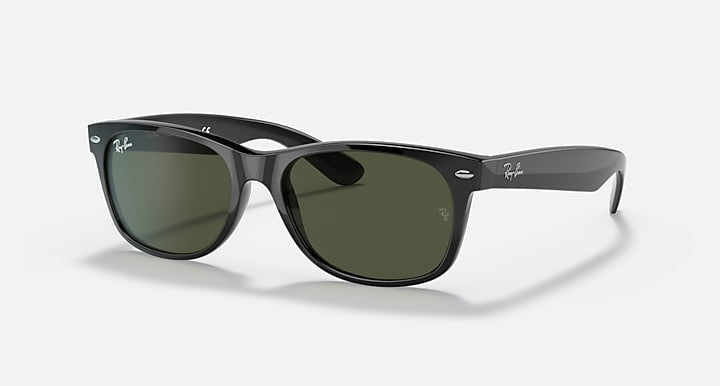Ray-Ban 2132 New Wayfarer-style sunglasses in black with dark polarized lenses and white Ray-Ban logos on the upper corners of the frames, displayed on a plain white background.