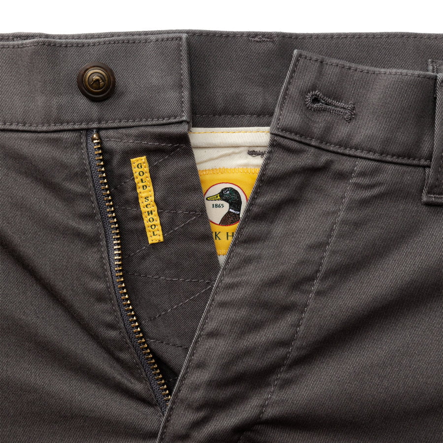 Classic Fit Gold School Chino (38x30) | Duck Head - Men’s