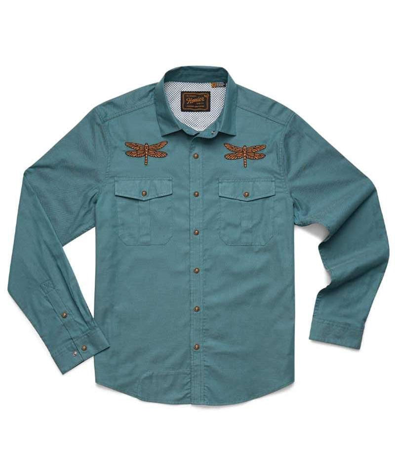 The Howler Brothers Gaucho Snapshirt | Enter the Dragons features two front pockets and embroidered dragonfly designs above them.