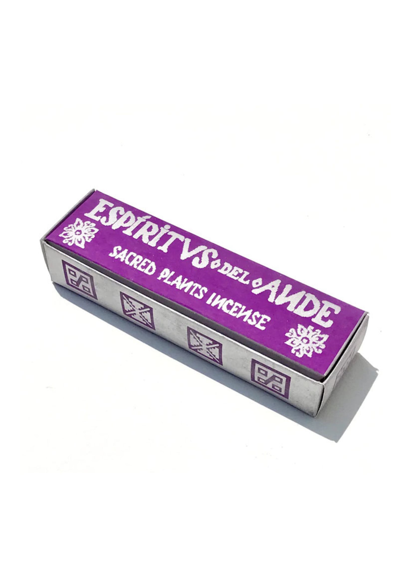 Rectangular purple and white box labeled “Incausa Espiritus del Ande Collection” by Incausa on a white background, featuring natural incense handcrafted in Peru with unique Palo Santo blends.
