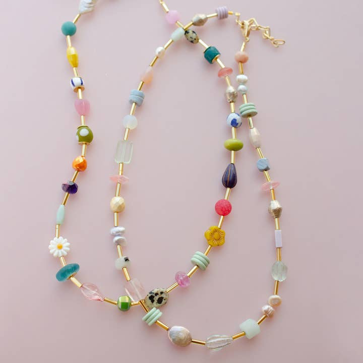 Mariposa Beaded Necklace With Glass Beads And Gold By Jill Makes