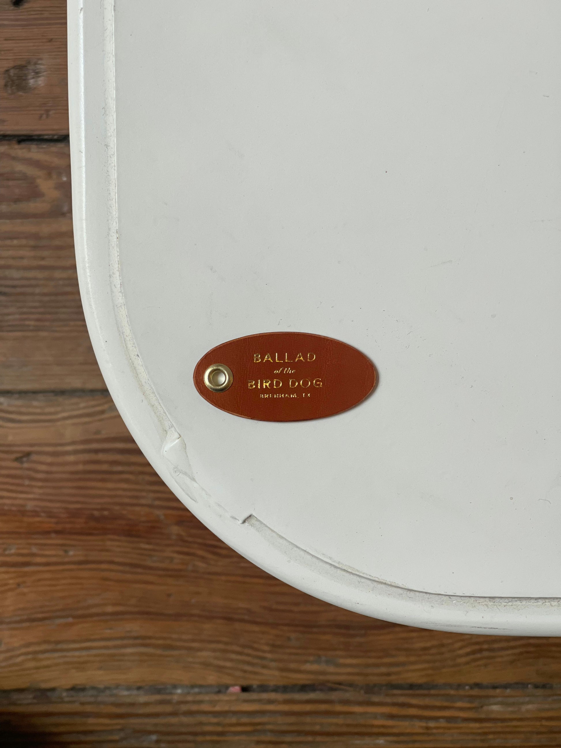 Oval Shop Key Tag | Ballad Of The Bird Dog - Light Brown