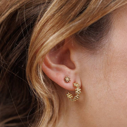 Petite Flower Hoop Earrings - 18k Gold Plated | Jaxkelly