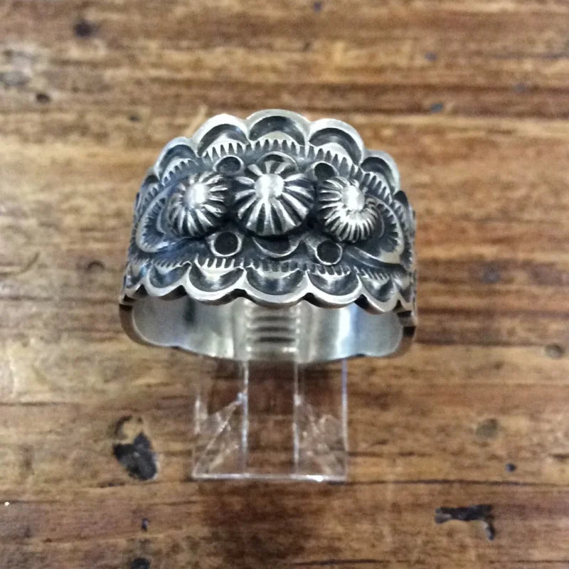 Decorative Floral Sterling Band Ring | Vintage - Jewelry -