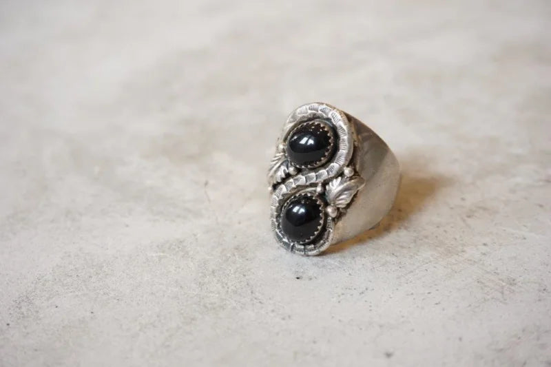 Onyx Ring | Vintage - Vintage - Fredrick Chavez Jewelry -