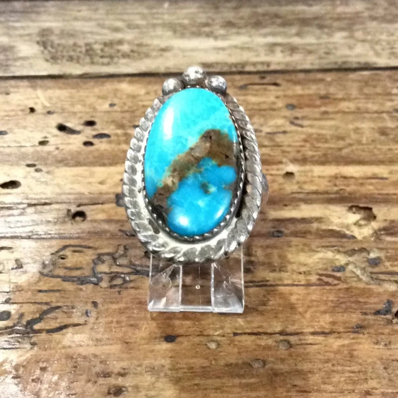 Oval Turquoise W/ Twisted Edge Ring | Vintage - Jewelry -