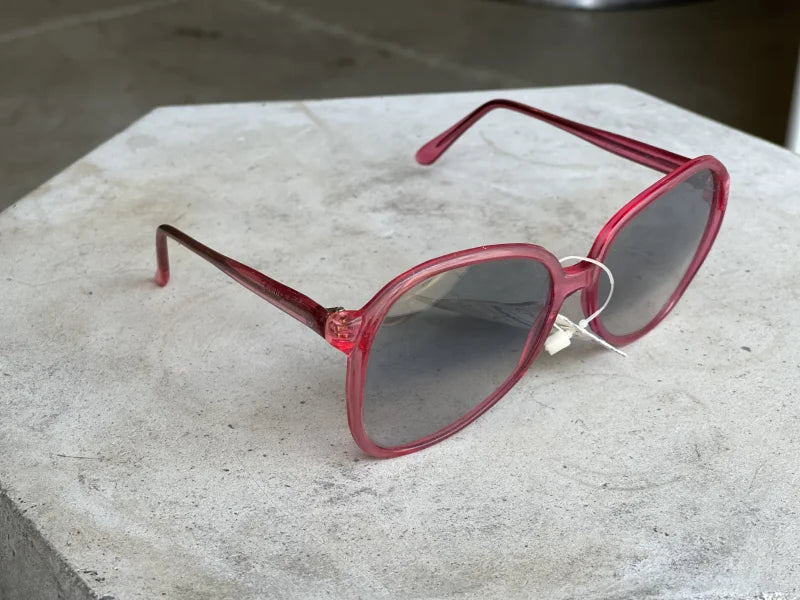 Plastic Frames | Multiple Options | Vintage Sunglasses - 13