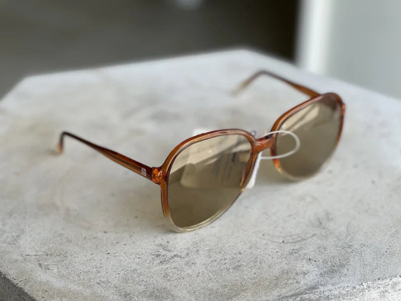 Plastic Frames | Multiple Options | Vintage Sunglasses - 18