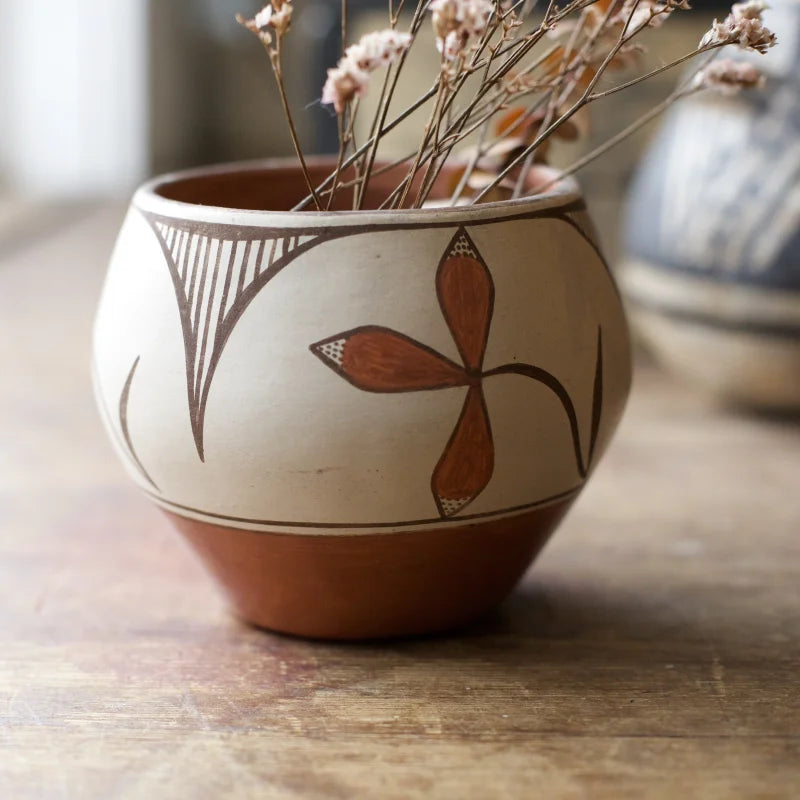Zia Pueblo Vase | Vintage - Baskets And Pottery - American